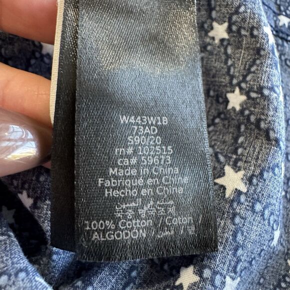 John Varvatos Short Sleeve Button Up Shirt Mens Large Blue Star All Over Print - Picture 9 of 10